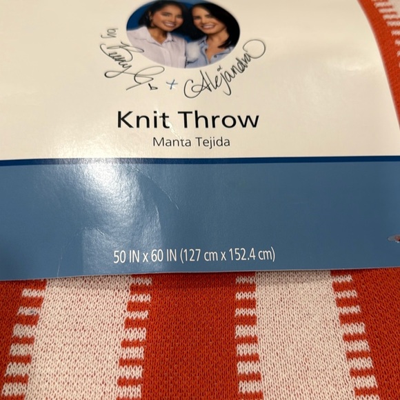 Mainstays Striped orange and White Knit Throw - Picture 4 of 8